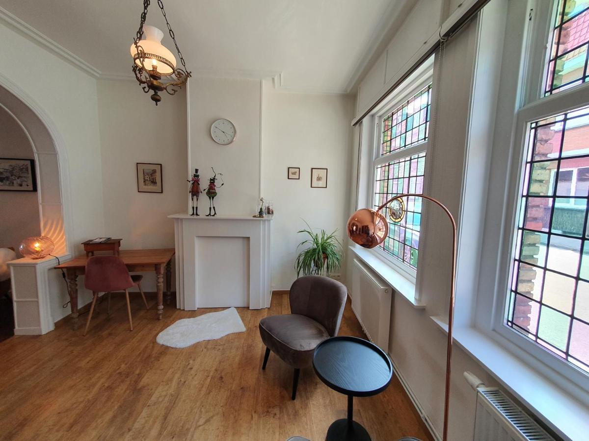 Trendy, Authentieke Woning Met Groot Terras En Tuin Villa บรูจส์ ภายนอก รูปภาพ